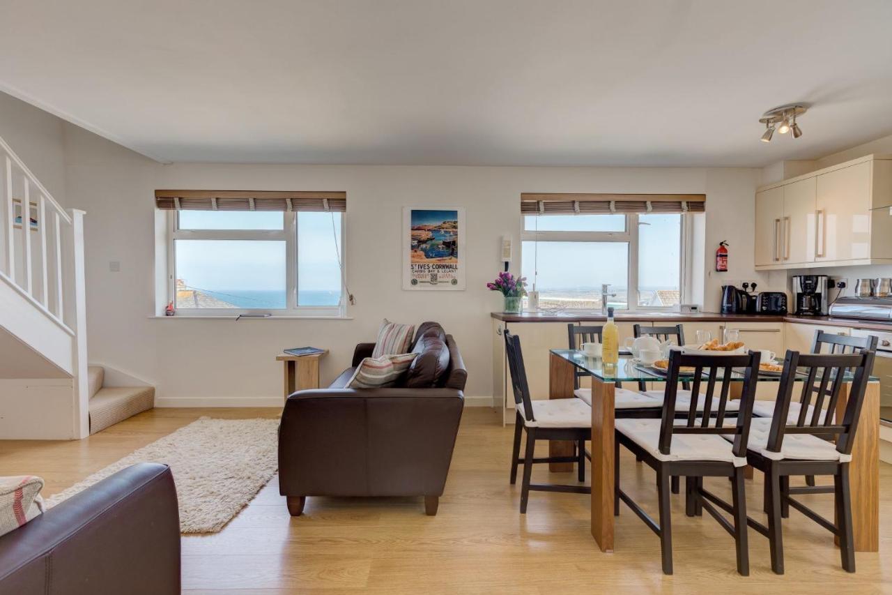 Atlantic Blue Apartment Carbis Bay Exterior foto